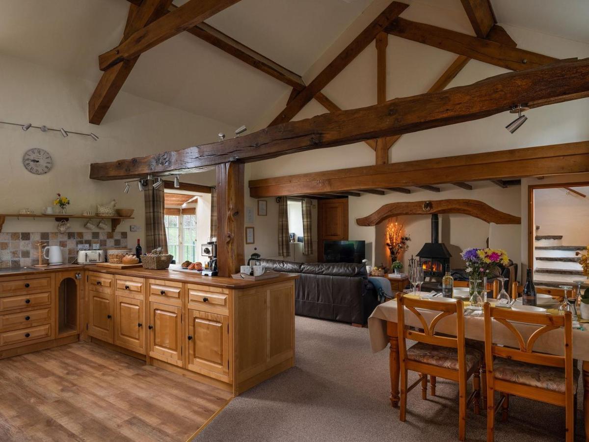 Plas Iwrwg Granary - 28091 Tal-y-Cafn Buitenkant foto